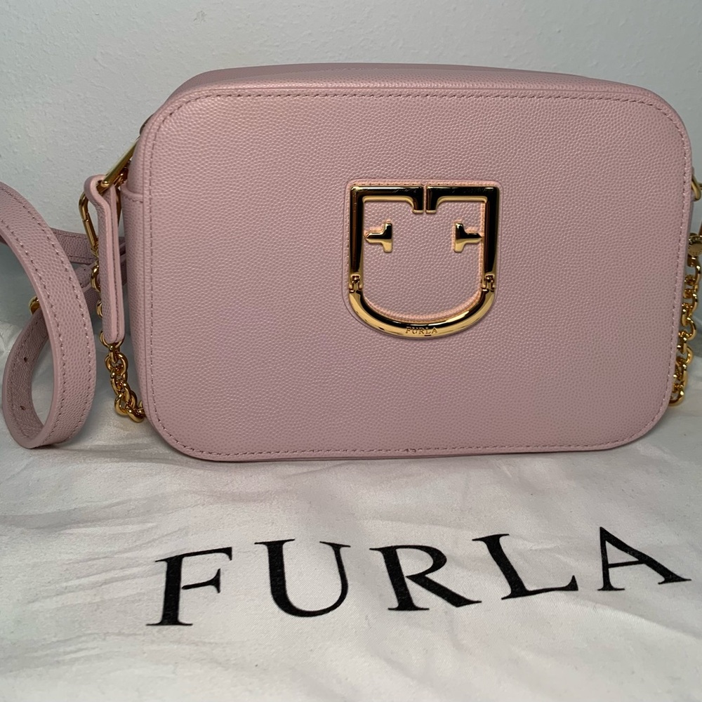 LIKE NEW - FURLA CROSSBODY CAMERA BAG PURSE BABY PINK AND GOLD AUTHENTIC